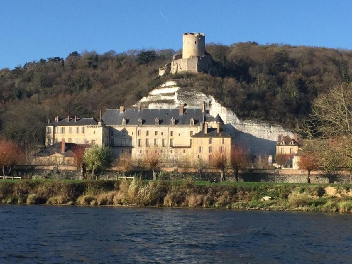 Le Logis Du Chateau La Roche-Guyon Exteriör bild